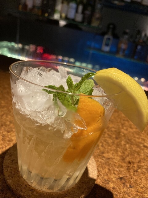 Bar Toast of the Town的實拍高清圖