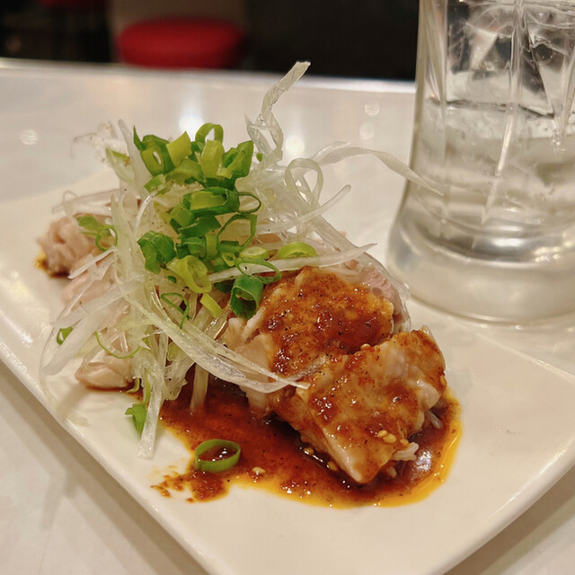 伯爵の肉団子 新宿御苑店的实拍高清图