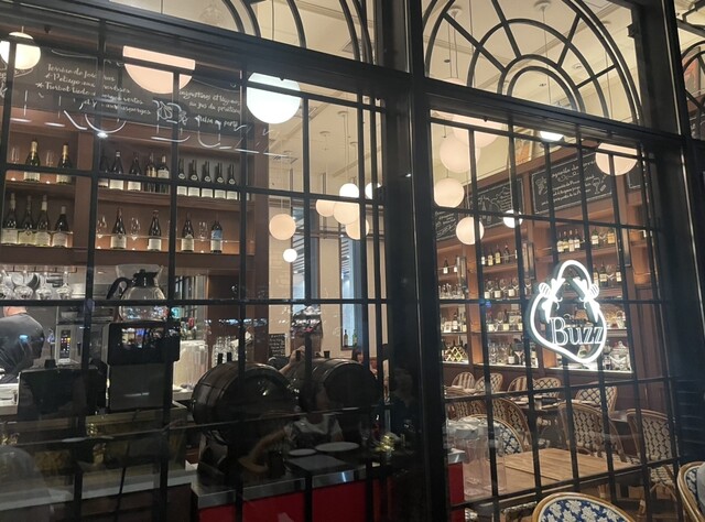 Bistro Buzz的實拍高清圖