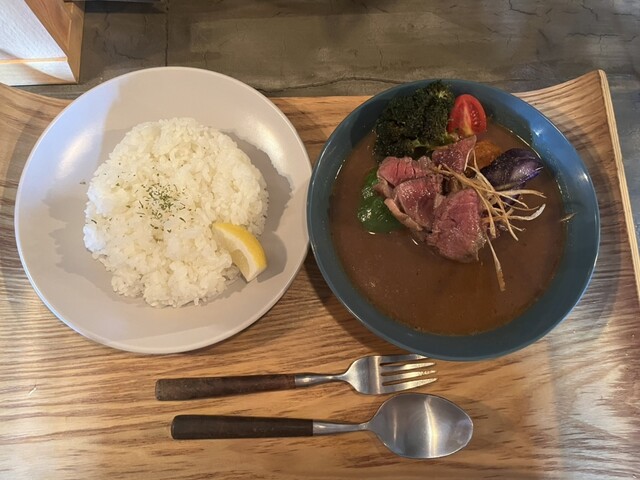 Jamii的實拍高清圖