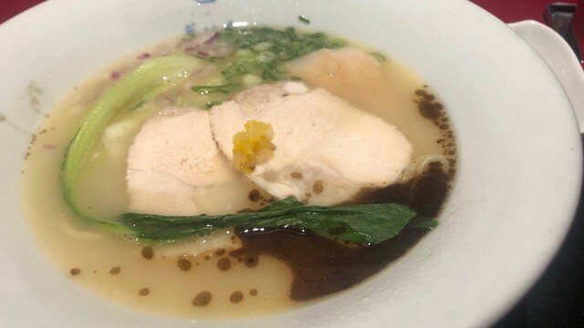 recommendations image for 博多鶏ソバ 華味鳥 阪急梅田本店