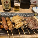 炭火焼きとん焼鶏 出陣 東高円寺店的实拍图