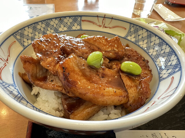 どんぶりキッチンあかずきん的实拍高清图