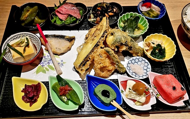 みのるダイニング 京都ポルタ店的实拍高清图