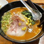 らーめん古潭 なんばCITY店的实拍图