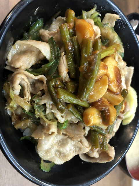 伝説のすた丼屋 蒲田店的实拍高清图