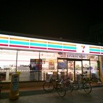 セブンイレブン 調布飛田給駅北口店的实拍图