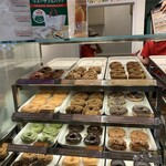 クリスピー クリーム ドーナツ LINKS UMEDA店的实拍图