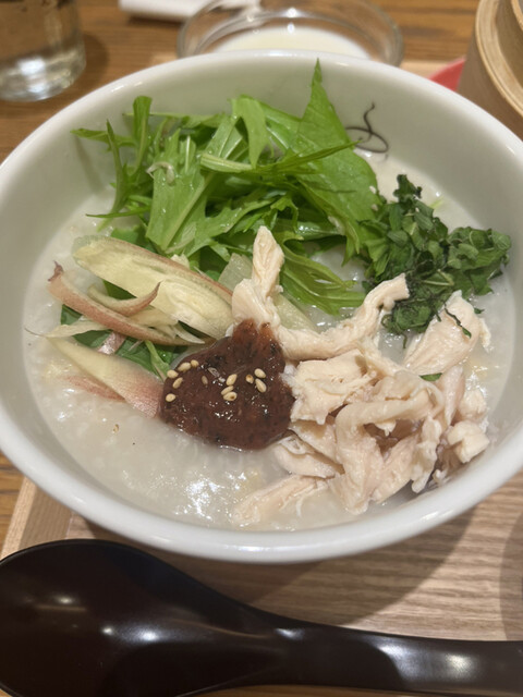 おかゆと麺 粥餐庁 グランフロント大阪店的实拍高清图