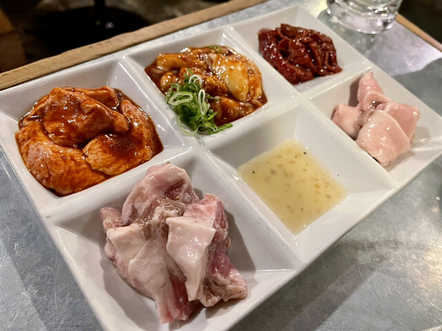 recommendations image for ホルモン肉問屋 小川商店 天神橋五丁目店