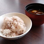 京鴨一羽買いと京のおばんざい 市場小路 ジェイアール京都伊勢丹店的实拍图