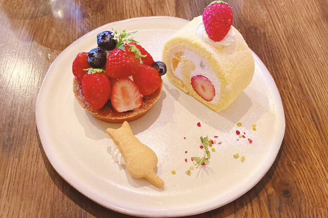 カフェのある暮らしとお菓子のお店的實拍高清圖