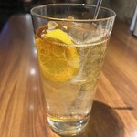 怪獣酒場 新橋蒸溜所的實拍圖