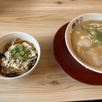 ラーメン横綱 吉祥院本店的实拍图