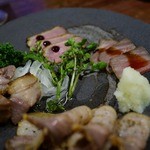 燻製201号室的實拍圖