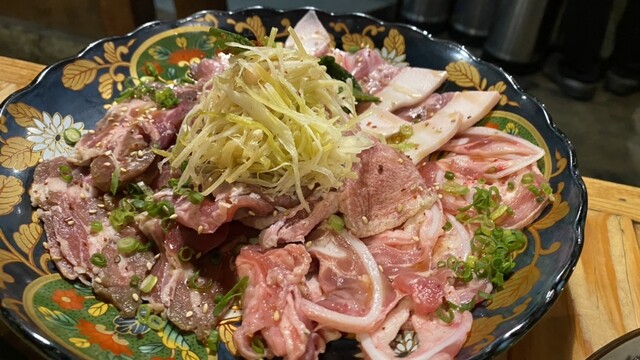 昭和大衆ホルモン 宗右衛門町店的實拍高清圖