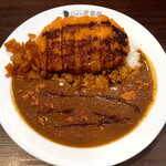 カレーハウス ＣｏＣｏ壱番屋 中央区石山通店的实拍图