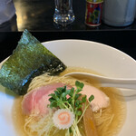 鶏そば・ラーメン Tonari的實拍圖