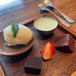 TAKU円山的实拍图