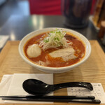 サッポロ ラーメン ハチ的实拍图