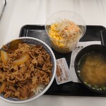 吉野家 札幌狸小路店的實拍圖