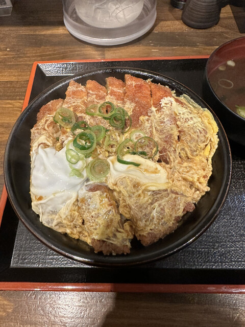 かつ丼 吉兵衛 東梅田店的實拍高清圖