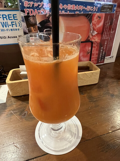 上高地 あずさ珈琲 阪急三番街店的實拍高清圖