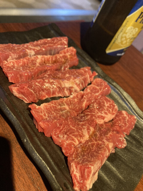 あか牛焼肉と馬刺し たべとも的實拍高清圖