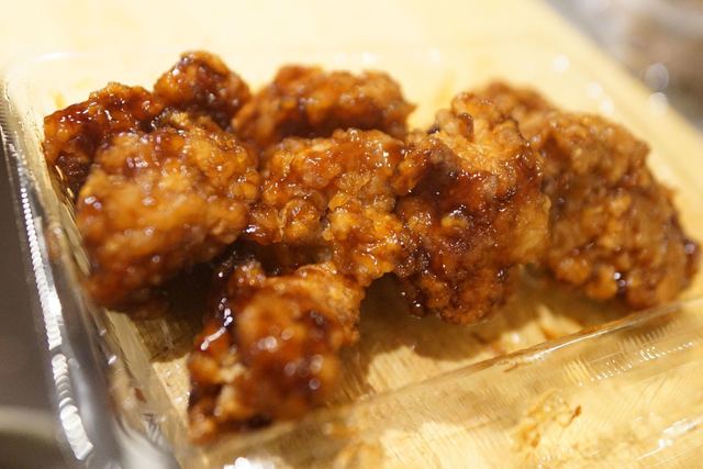 持ち帰り専門店 美唄焼鳥・惣菜 炎 川沿店的實拍高清圖