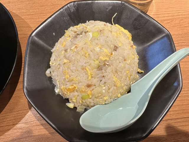 町田商店 東京ラーメン横丁店的實拍高清圖