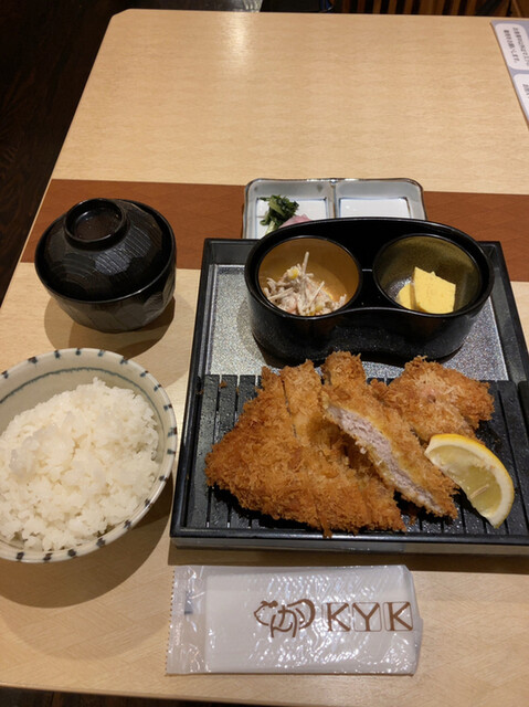 とんかつKYK ナンバ店的实拍高清图