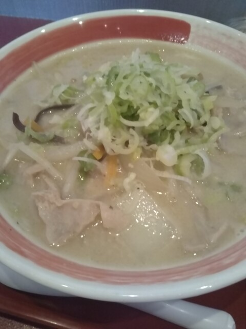 ラーメン やつや的实拍高清图
