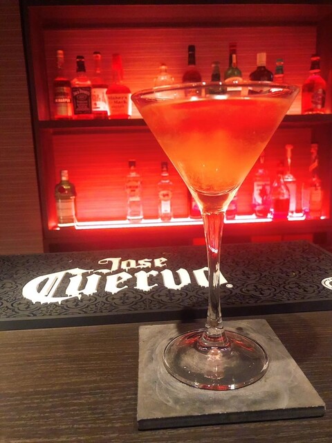 BAR ライオン的實拍高清圖