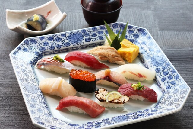 旭鮨総本店 成城学園店的實拍高清圖