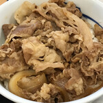 松屋 難波千日前店的實拍圖