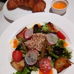 RITUEL CAFE ルミネ新宿店的實拍圖