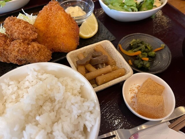 魚と酒 ことぶきや 成城学園駅前的實拍高清圖