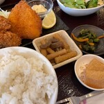 魚と酒 ことぶきや 成城学園駅前的實拍圖