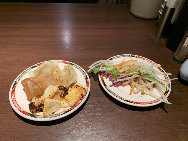 台北夜市 西新宿小田急第一生命ビル店的实拍高清图