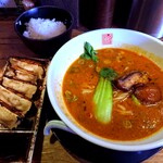 四川辣麺 西中島店的實拍圖