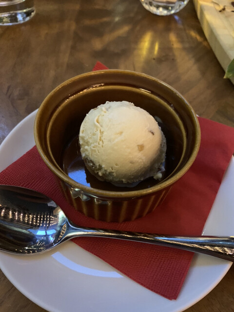 Dining & Bar LAVAROCK的實拍高清圖