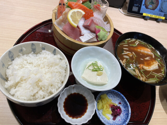 本家 さんきゅう ホテルエミオン京都店的实拍高清图