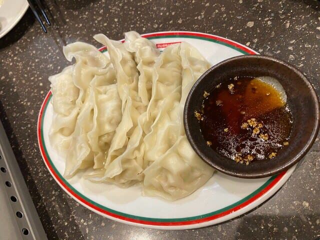 recommendations image for 餃子スーパー酒場 博多中洲店