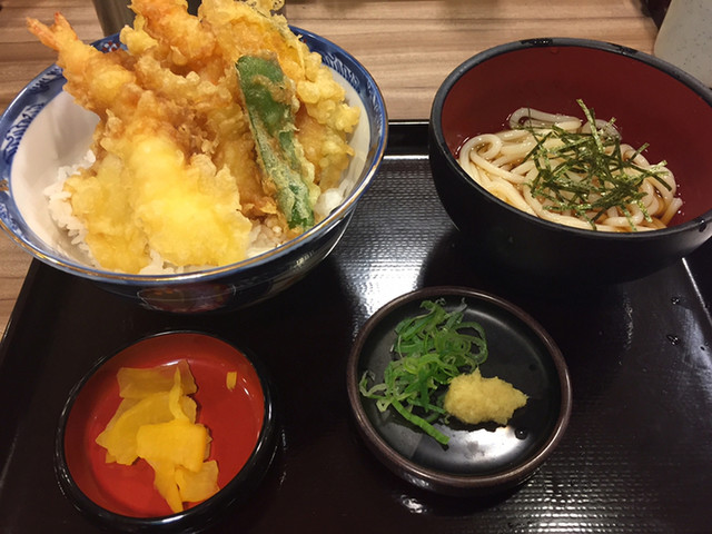丼丼亭 あべちか店的實拍高清圖