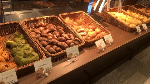 ガーデン テラス ライオン 立命館いばらきフューチャープラザ店的實拍高清圖