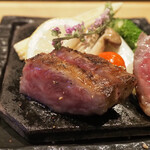 炭火ステーキ坂井 京都三条的实拍图