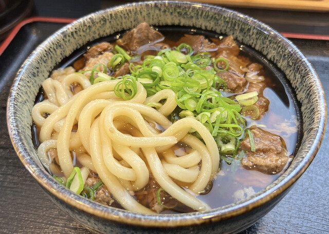 肉うどん 一輪的實拍高清圖