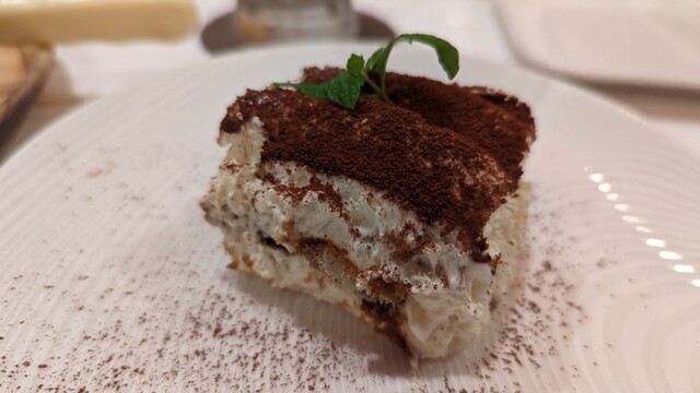 recommendations image for シカゴピザ＆スフレオムレツ Meat&Cheese ARK2nd 新宿店