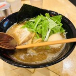 九十九ラーメン 恵比寿本店的實拍圖