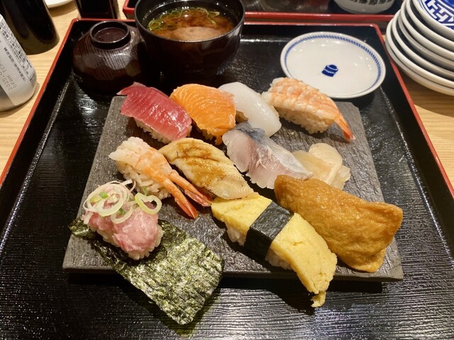 鮨・酒・肴　杉玉 南森町的實拍高清圖